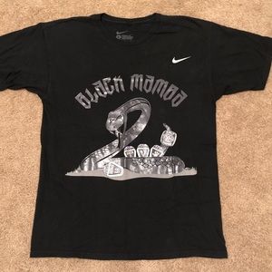 Nike t shirt